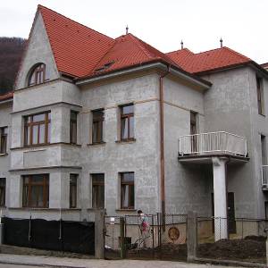 Vila Zorka 05.JPG