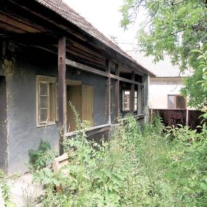 Zateplenie fasady. Muzeum mineralov Jelenec.02.jpg